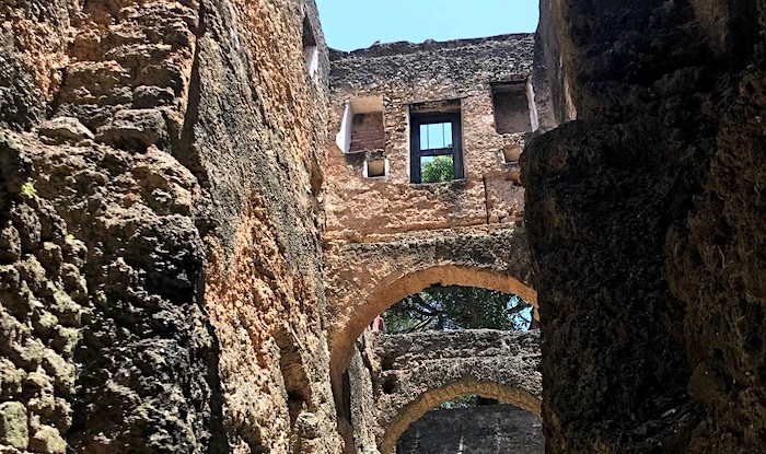 3 Hww4712000cr6nbbzFC46 C 1200 800 Q70