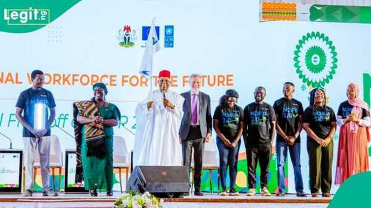 Nig&eacute;ria lan&ccedil;a iniciativa de 220 milh&otilde;es de d&oacute;lares para o emprego juvenil