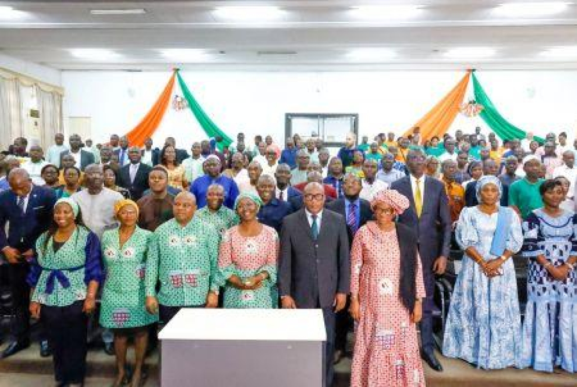 Costa do Marfim quer fazer da alfabetiza&ccedil;&atilde;o um motor de inclus&atilde;o social