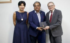 Coopera&ccedil;&atilde;o digital: Maur&iacute;cia discute com a R&uacute;ssia