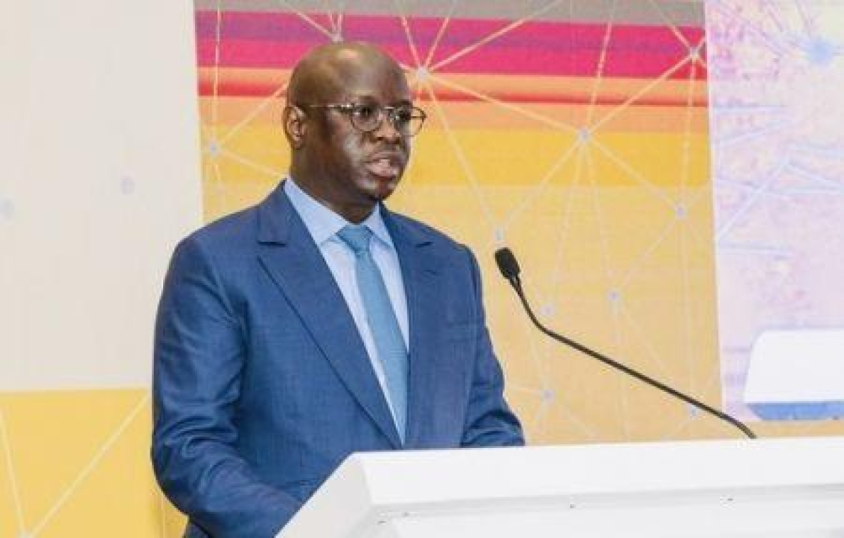 O Senegal volta a procurar 710 milh&otilde;es de d&oacute;lares no mercado regional para encerrar o ano