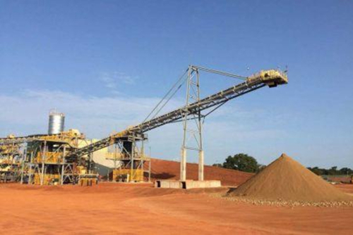 &Aacute;frica Ocidental: produ&ccedil;&atilde;o de ouro da Endeavour cresce 10% em 2025