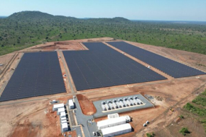 Angola: Luanda acelera no solar para eletrificar as prov&iacute;ncias isoladas