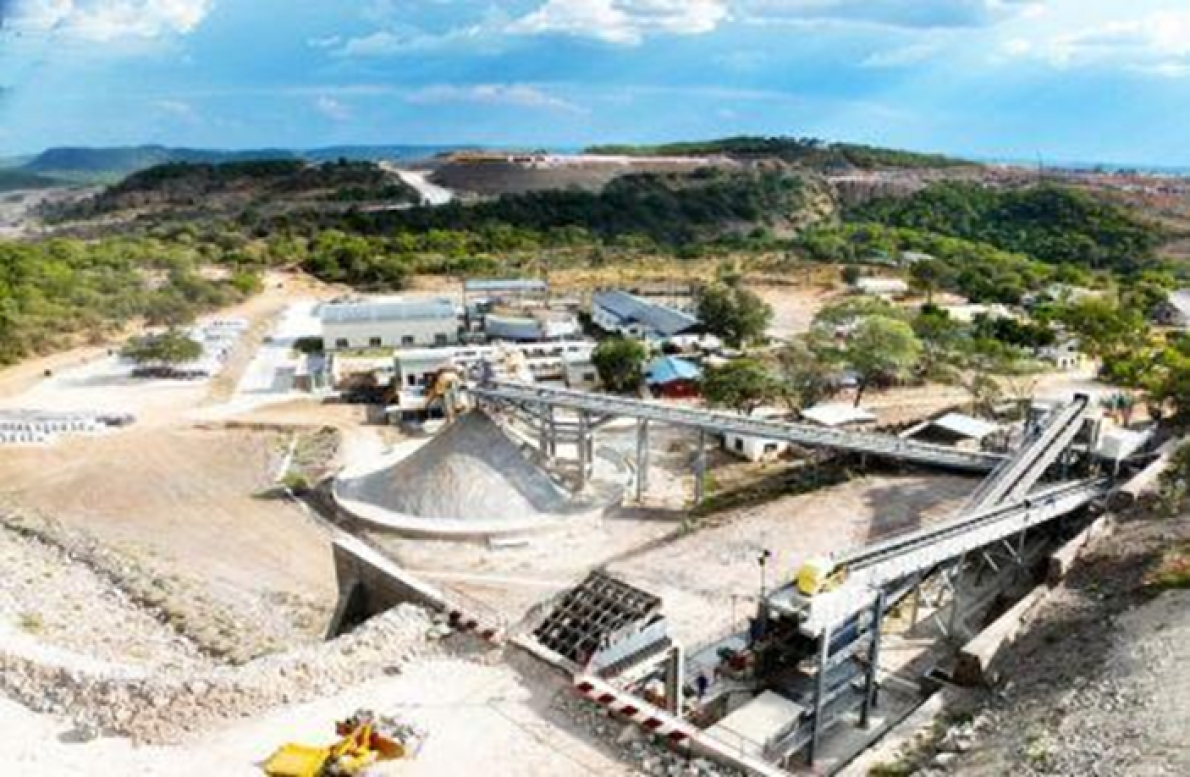 Perante a press&atilde;o do Estado, a transforma&ccedil;&atilde;o local do l&iacute;tio acelera no Zimbabu&eacute;