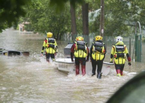 Inunda&ccedil;&otilde;es em Marrocos: Estado investir&aacute; 330 milh&otilde;es de d&oacute;lares num plano de socorro para as zonas afetadas