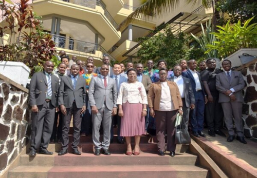 Burundi: um guia e uma estrat&eacute;gia nacional para formalizar o e-commerce