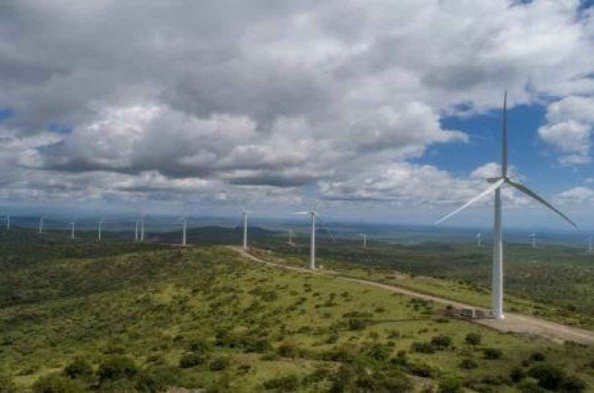 Kenya : a Meridiam lan&ccedil;a um projeto h&iacute;brido de 100 MW que combina energia e&oacute;lica e armazenamento em baterias.