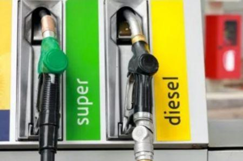 O Senegal baixa os pre&ccedil;os dos produtos petrol&iacute;feros para refor&ccedil;ar o poder de compra