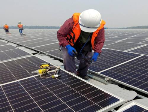 Electricidade: o emprego cresce e coloca press&atilde;o sobre as compet&ecirc;ncias africanas