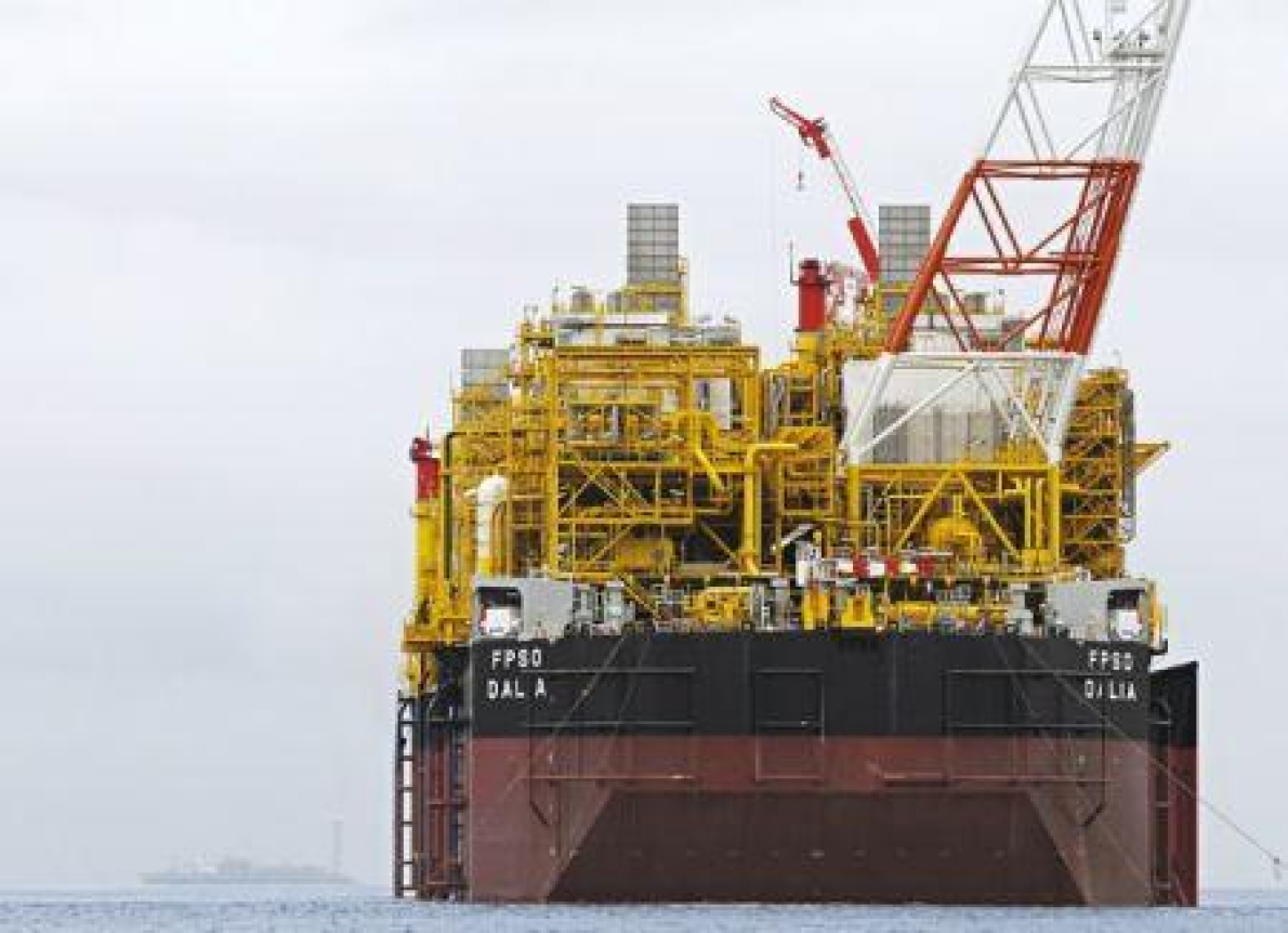 Angola prepara contrato de petr&oacute;leo com Shell para v&aacute;rios blocos offshore