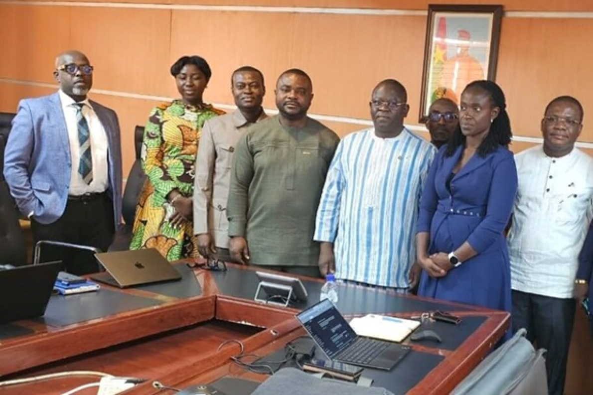 Burkina Faso e Gana preparam implementa&ccedil;&atilde;o de roaming gratuito