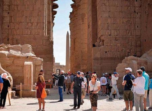 Egito: chegadas de turistas aumentam 21% em 2025, totalizando 19 milh&otilde;es de visitantes
