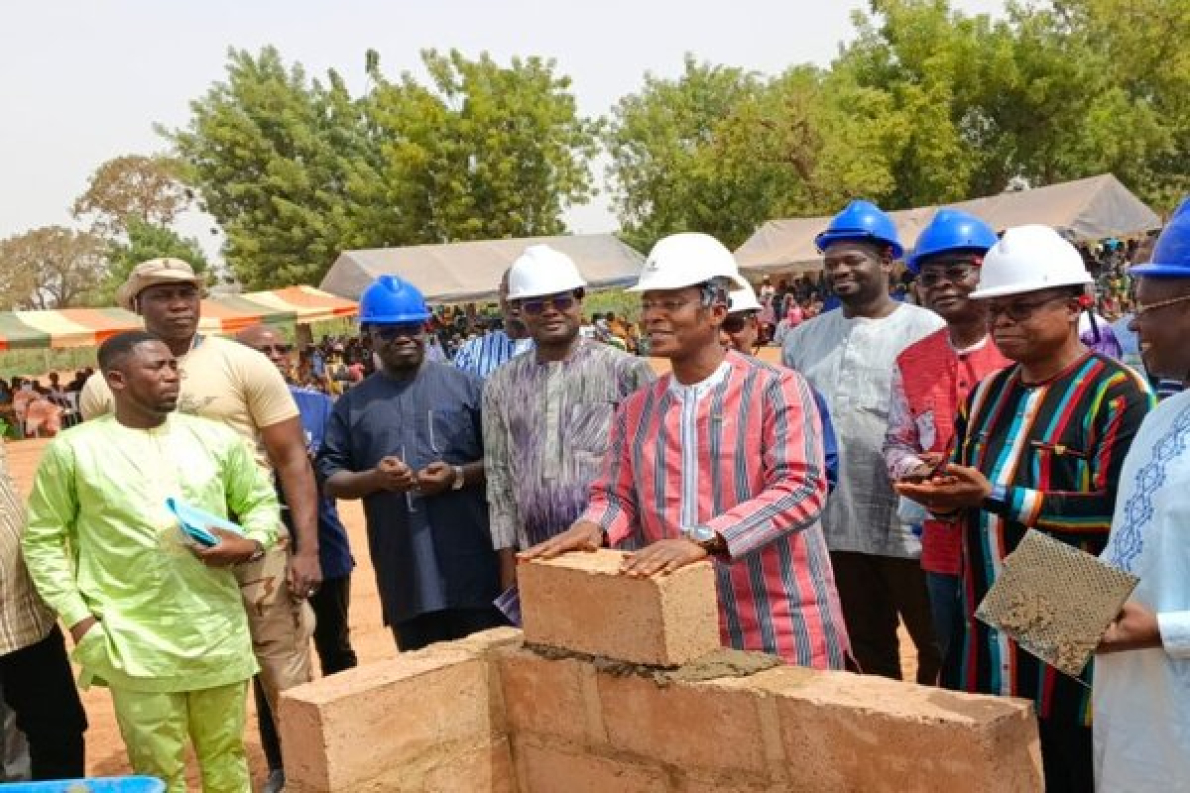 Burkina Faso: um projeto de 6 milh&otilde;es de d&oacute;lares para transformar batatas em Yaadga