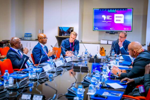 nigeria-empresa-publica-de-petroleo-defende-financiamento-africano-para-o-gas