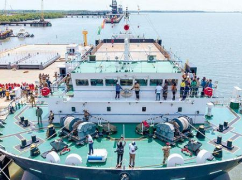 Guiné se prepara para exportar minério de ferro de Simandou