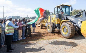 Qu&ecirc;nia: Projeto de infraestrutura rodovi&aacute;ria deve gerar 15.000 empregos