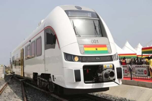 gana-recebe-novas-locomotivas-para-reforcar-a-exploracao-da-linha-ferroviaria-tema-mpakadan