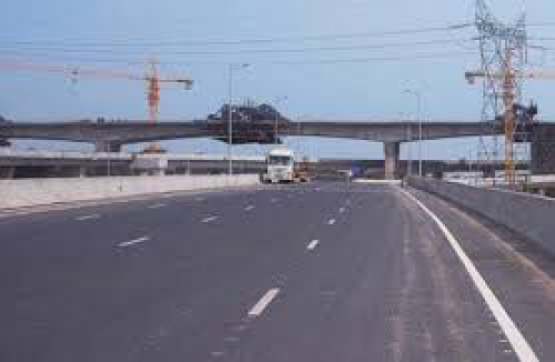 o-governo-tanzaniano-quer-financiar-os-seus-projetos-rodoviarios-atraves-de-obrigacoes-de-infraestruturas