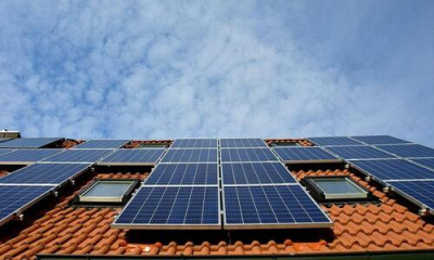 Acesso &agrave; eletricidade em &Aacute;frica: as solu&ccedil;&otilde;es descentralizadas no centro das estrat&eacute;gias
