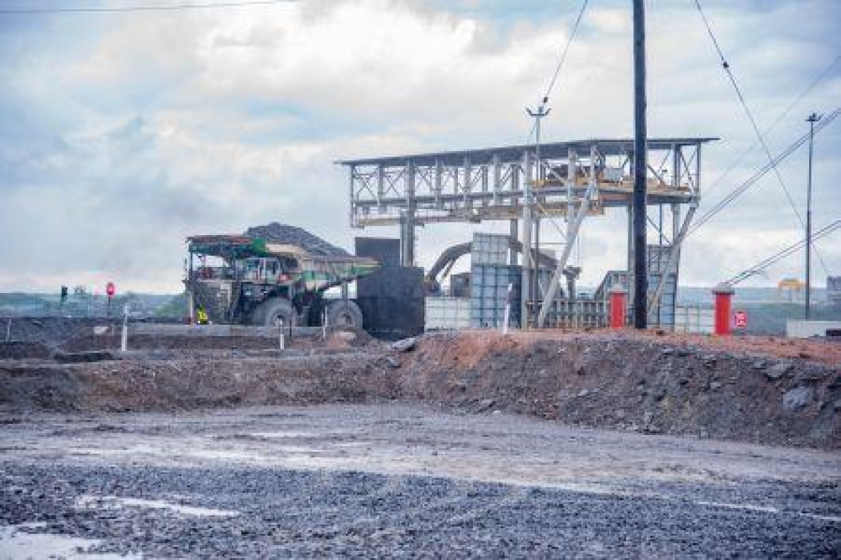 Z&acirc;mbia: FQM opta pela hidroeletricidade apesar do crescimento da energia solar.