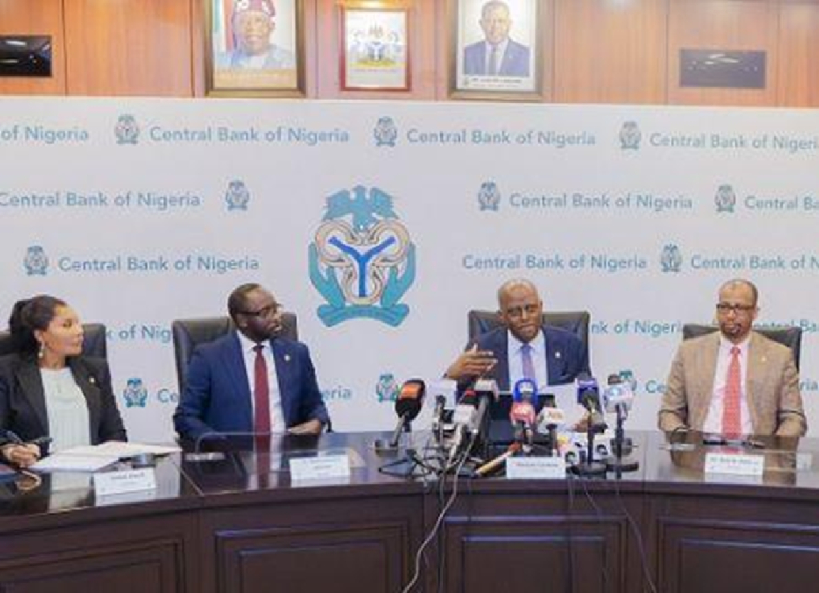 Na Nig&eacute;ria, 20 bancos comerciais j&aacute; cumpriram as novas exig&ecirc;ncias de capital m&iacute;nimo