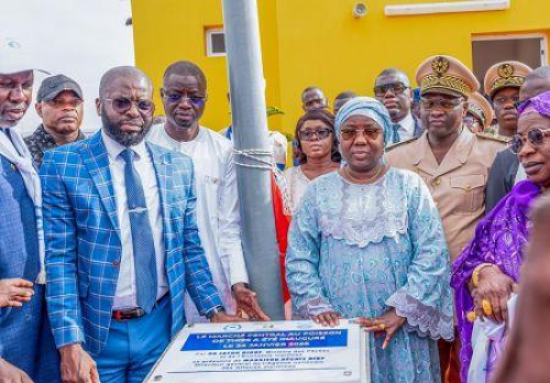 O Senegal investe 4 milh&otilde;es de d&oacute;lares num novo mercado de peixe em Thi&egrave;s