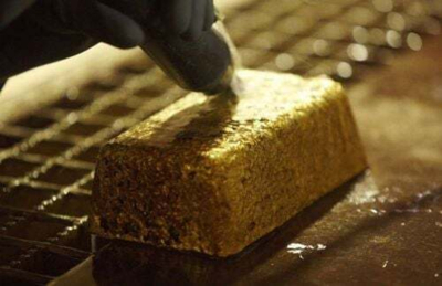 Gana aposta no refino de ouro artesanal para aumentar valor e receitas