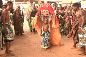 No Benim, os Vodun Days: transmiss&atilde;o, mem&oacute;ria e renascimento cultural