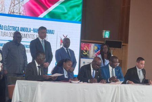 a-namibia-e-angola-assinam-dois-acordos-de-interligacao-eletrica