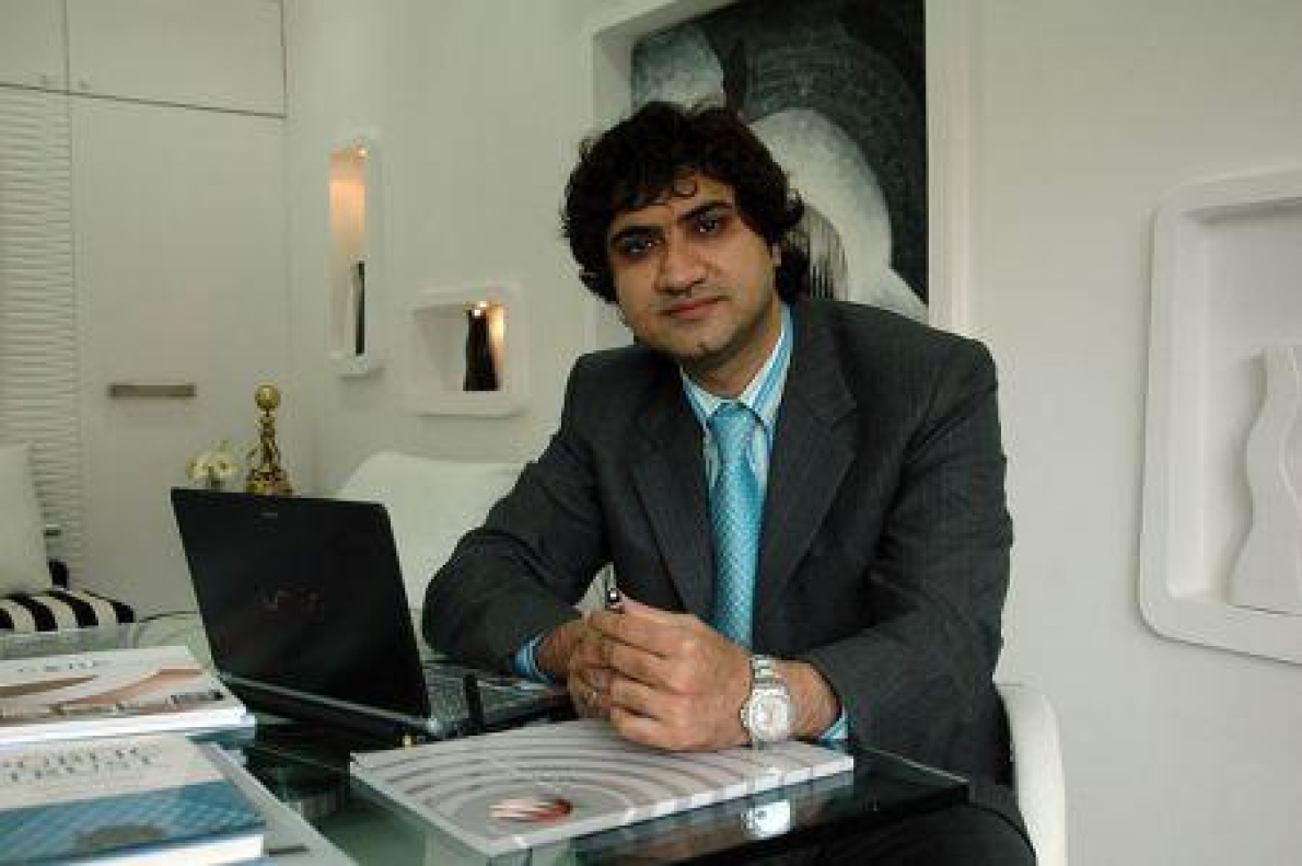 Perante o desemprego, a Planet One quer formar 20 000 jovens t&eacute;cnicos da &Aacute;frica Ocidental por ano.