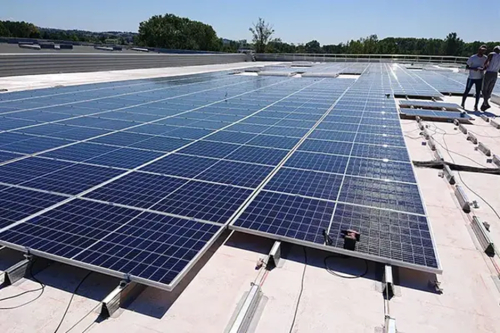 A energia solar em telhados pode mudar o panorama energ&eacute;tico em &Aacute;frica.
