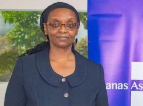 Camar&otilde;es: May Daphn&eacute; Ngall&eacute;-Miano nomeada CEO da Chanas Assurances por tr&ecirc;s anos