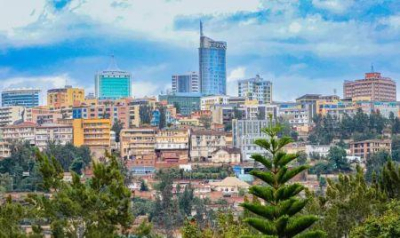 Ruanda: a Fitch Ratings prev&ecirc; um crescimento superior a 7% em 2027.
