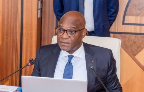 Apesar da redu&ccedil;&atilde;o, a d&iacute;vida p&uacute;blica do Congo mant&eacute;m-se elevada, em 74,1% do PIB no final de 2025