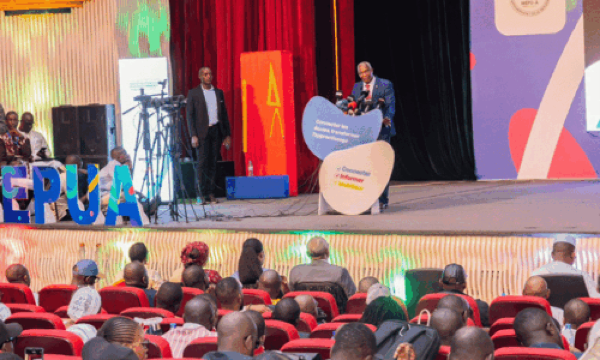 Guin&eacute; lan&ccedil;a oficialmente projeto para conectar 2200 escolas &agrave; internet