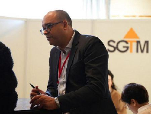 Autorização para lançamento da Société Générale des Travaux du Maroc na Bolsa de Valores de Casablanca