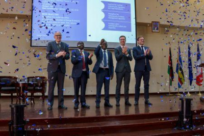 Qu&eacute;nia volta-se para a Uni&atilde;o Europeia para refor&ccedil;ar a sua ciberseguran&ccedil;a