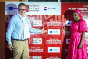 Amadou Hamp&acirc;t&eacute; B&acirc;: digitalizar a mem&oacute;ria para preservar um legado africano