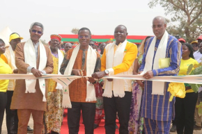 No Burkina Faso, a ind&uacute;stria de &oacute;leos comest&iacute;veis d&aacute; um passo importante com a inaugura&ccedil;&atilde;o de uma nova unidade de extra&ccedil;&atilde;o de &oacute;leo de soja avaliada em 4 milh&otilde;es de d&oacute;lares.