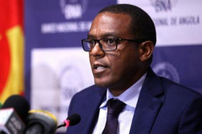 Angola angaria 2,5 mil milh&otilde;es de d&oacute;lares no mercado internacional da d&iacute;vida