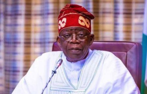 Nig&eacute;ria: Bola Tinubu inicia uma digress&atilde;o diplom&aacute;tica em Fran&ccedil;a, no Qu&eacute;nia e no Ruanda