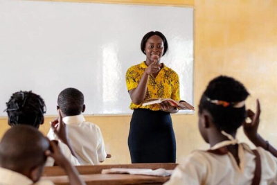 cabo-verde-adota-um-quadro-legal-para-melhor-formar-os-seus-professores