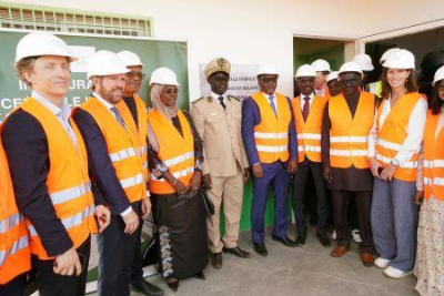 Senegal: central solar com armazenamento por baterias inaugurada em Saint-Louis