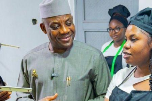 a-nigeria-avanca-no-seu-programa-para-dinamizar-a-empregabilidade-dos-jovens