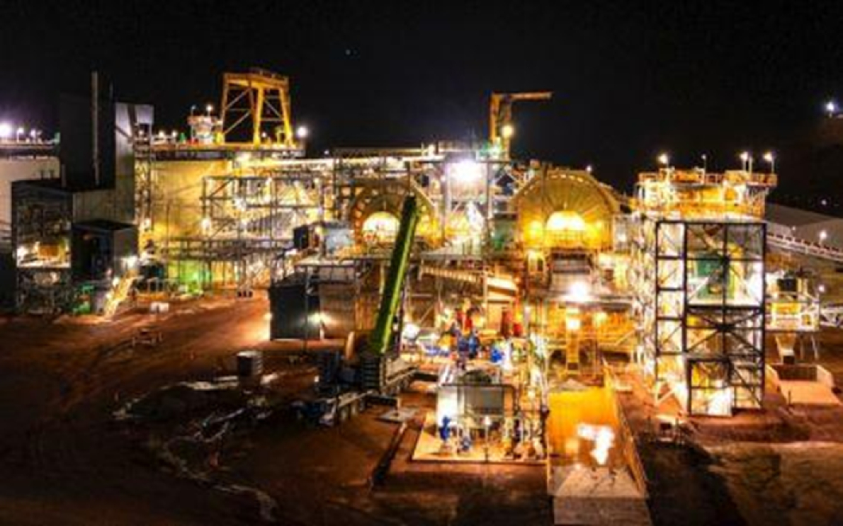 Burkina Faso: plano do Estado para controlar 40% da mina de ouro Kiaka em curso